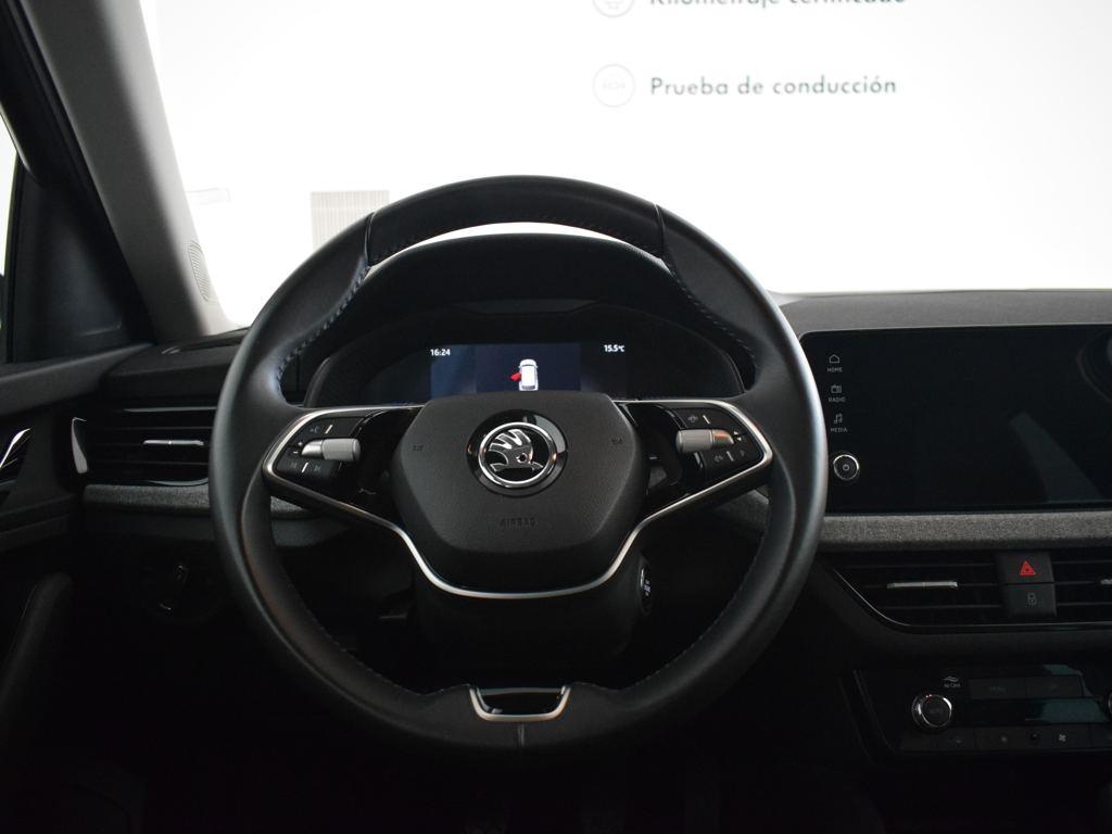 Skoda Kamiq 1.0 TSI Selection 85 kW (115 CV) - 11