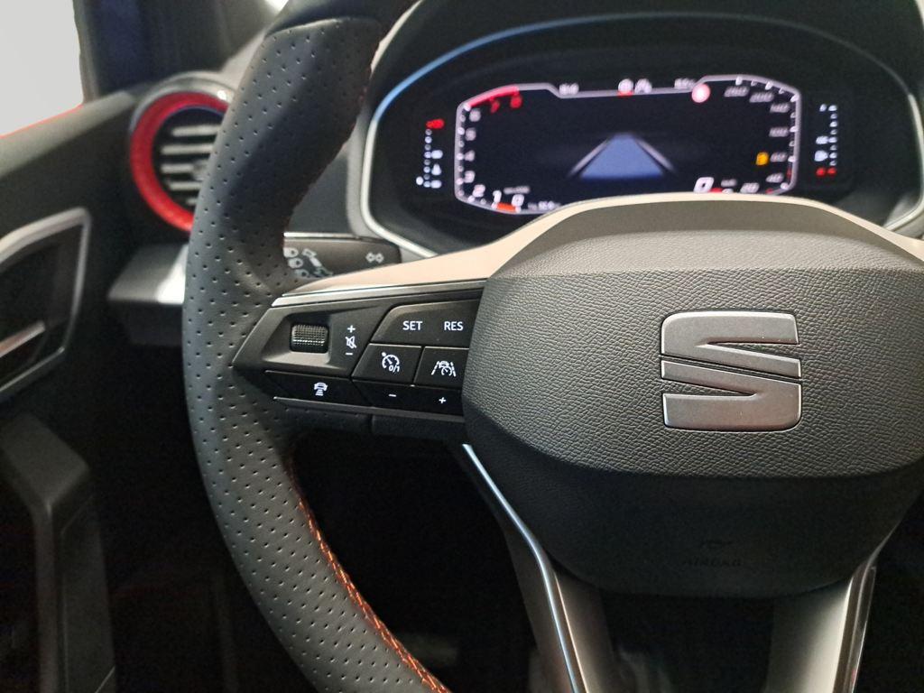 SEAT Arona 1.0 TSI FR Special Edition 85 kW (115 CV) - 10