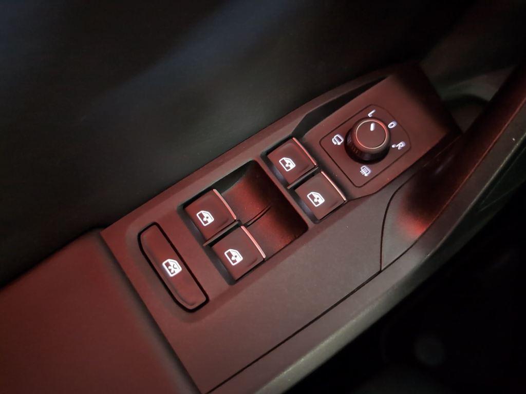 SEAT León 1.5 TSI S&S FR Go L 110 kW (150 CV) - 16