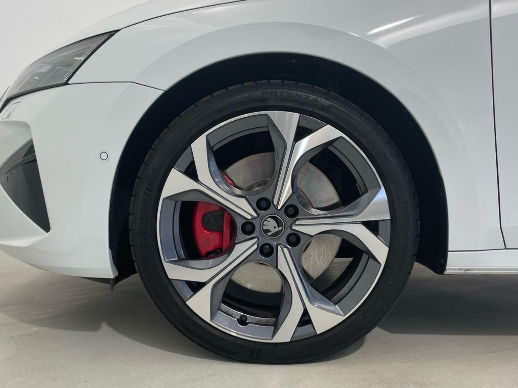 Skoda Octavia Combi 2.0 TSI RS DSG 195 kW (265 CV) - 7