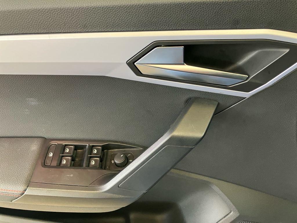 SEAT Arona 1.0 TSI FR XM 85 kW (115 CV) - 12