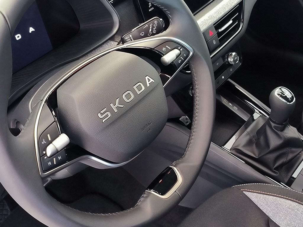 Skoda Kamiq 1.0 TSI Selection 85 kW (115 CV) - 10