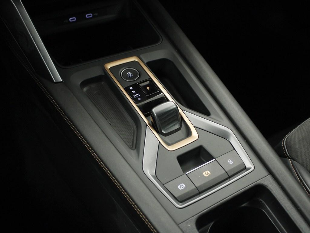 CUPRA León 1.5 eTSI DSG 110 kW (150 CV) - 9