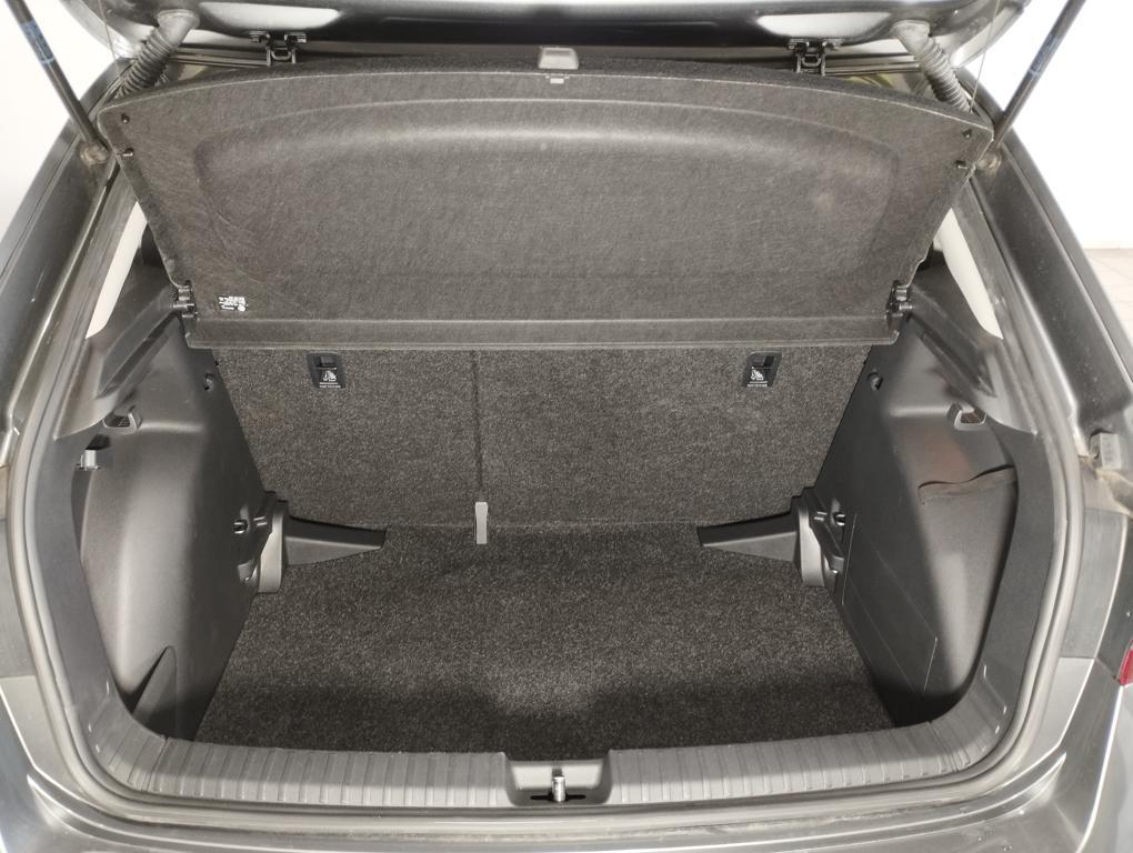 Skoda Fabia 1.0 TSI Selection 70 kW (95 CV) - 6