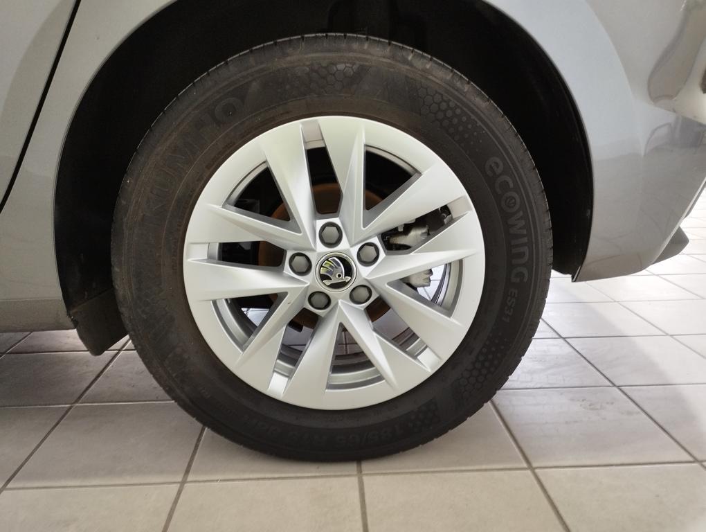 Skoda Fabia 1.0 TSI Selection 70 kW (95 CV) - 7