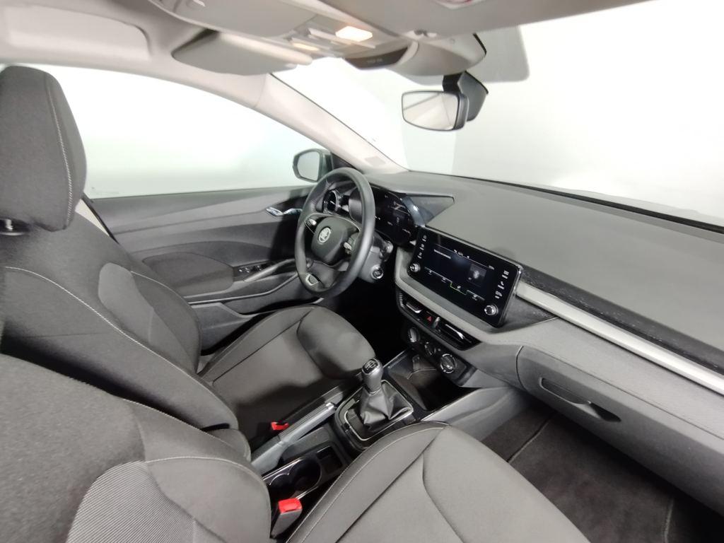 Skoda Fabia 1.0 TSI Selection 70 kW (95 CV) - 9