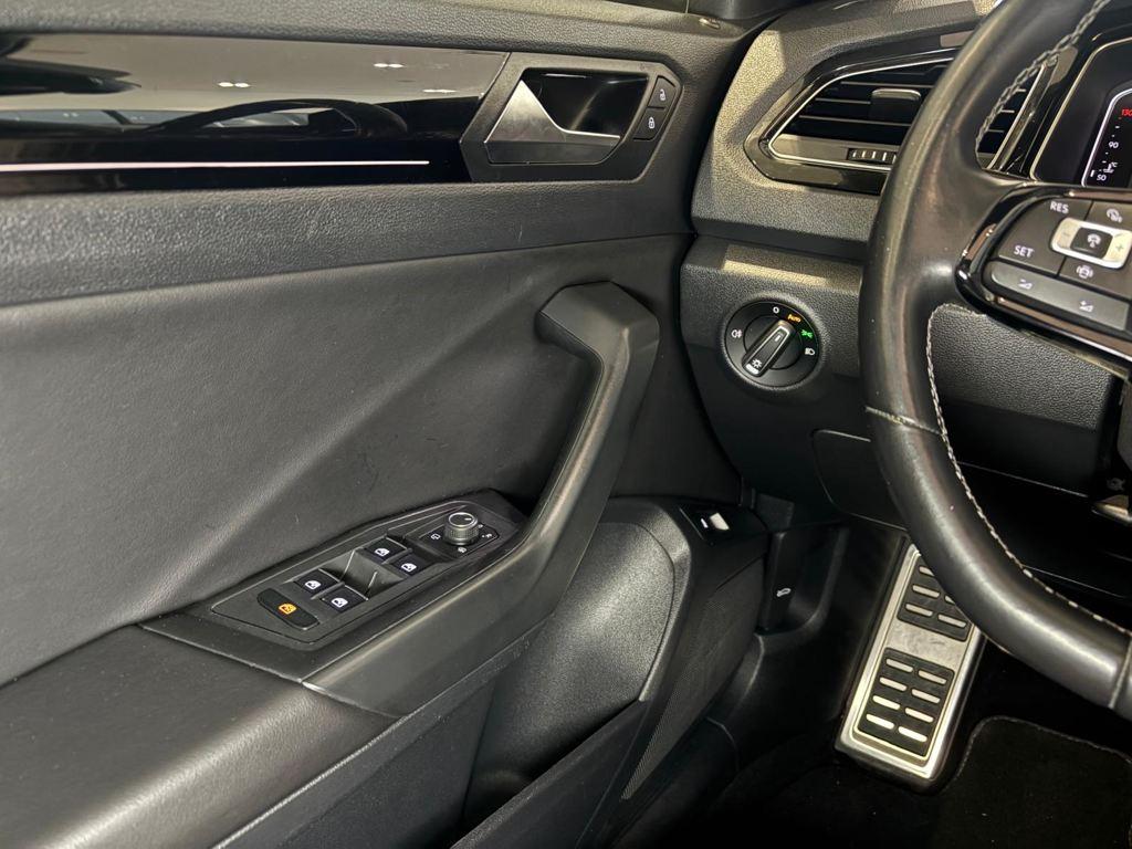 Volkswagen T-Roc R 2.0 TSI 4Motion 221 kW (300 CV) DSG - 13