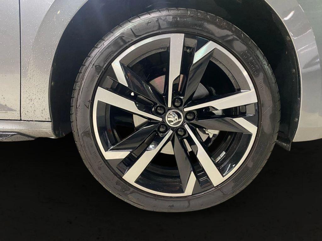 Skoda Kamiq 1.5 TSI Monte Carlo DSG 110 kW (150 CV) - 7