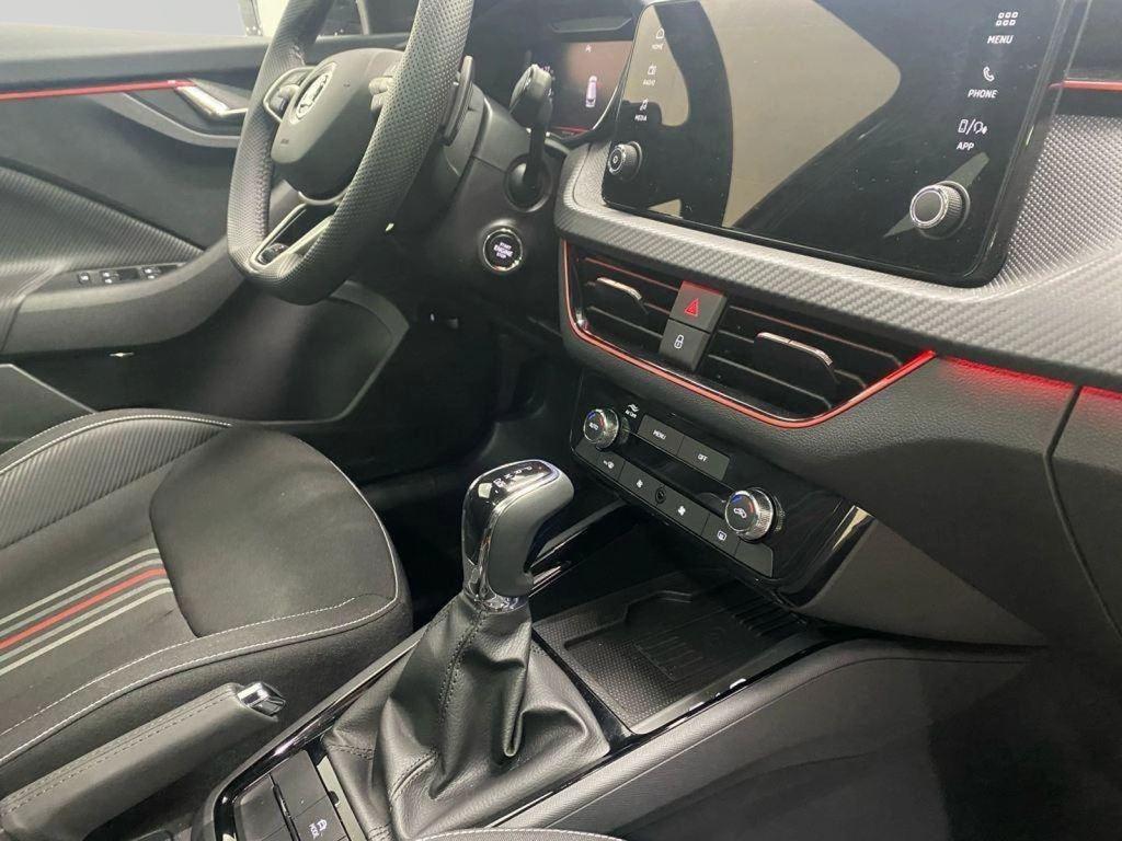 Skoda Kamiq 1.5 TSI Monte Carlo DSG 110 kW (150 CV) - 9