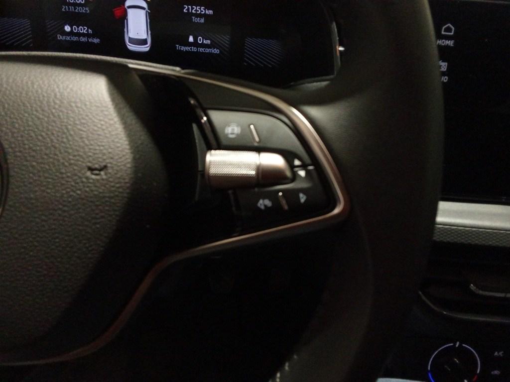 Skoda Kamiq 1.0 TSI Essence 85 kW (115 CV) - 9