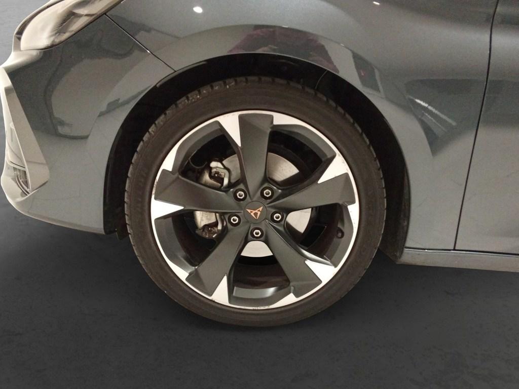 CUPRA Leon Sportstourer 1.5 eTSI DSG 110 kW (150 CV) - 7