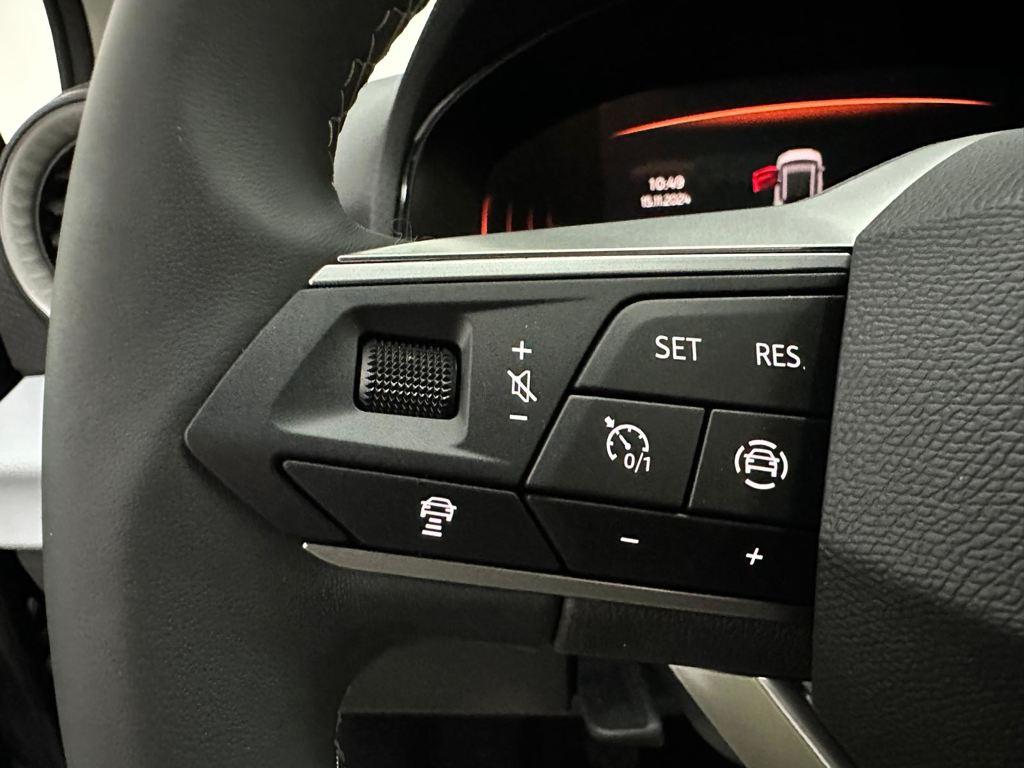 SEAT Arona 1.0 TSI S&S Xperience XM DSG 85 kW (115 CV) - 10