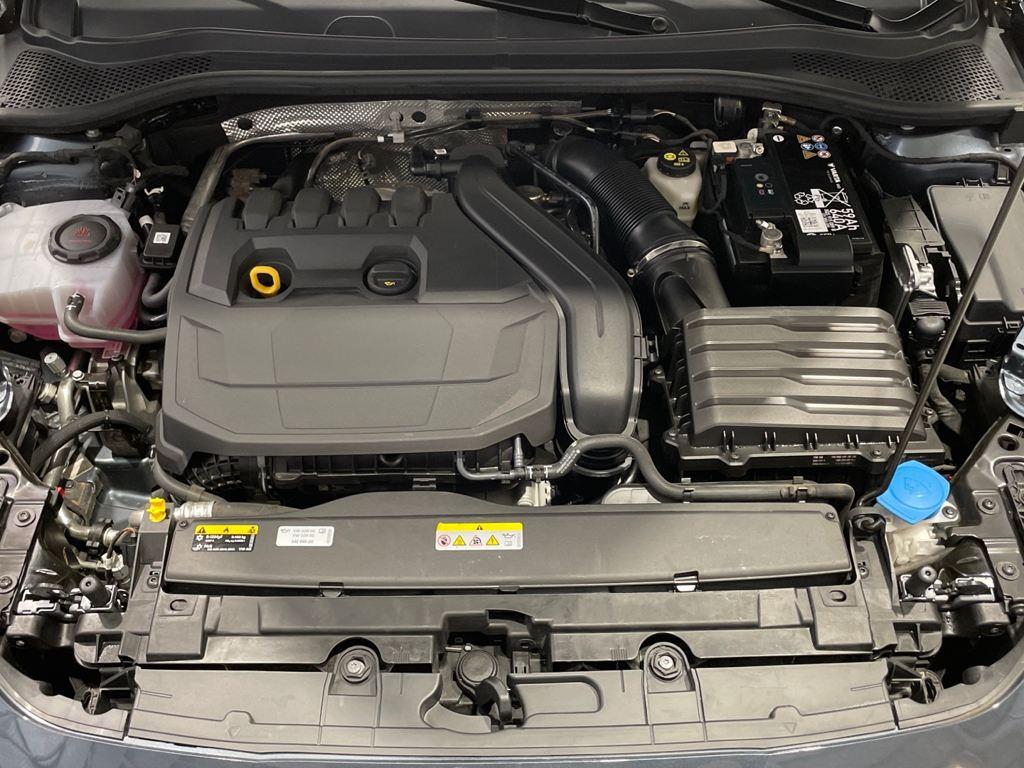 SEAT León ST 1.5 eTSI S&S FR Special Edition Vision DSG 110 kW (150 CV) - 13