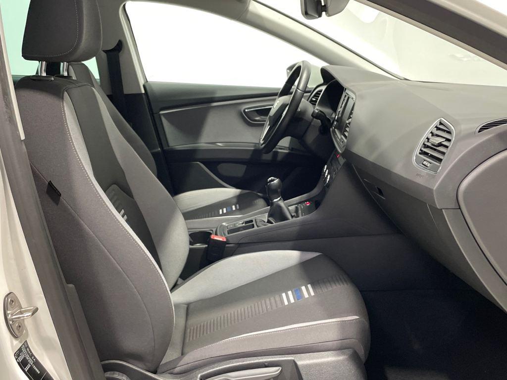 SEAT León 1.5 TSI S&S Style Visio Edition 96 kW (130 CV) - 4