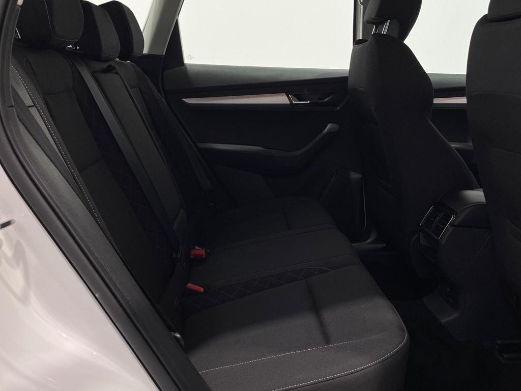 Skoda Karoq 1.5 TSI ACT Ambition DSG 110 kW (150 CV) - 5