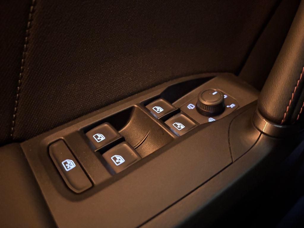 CUPRA León 1.5 eTSI DSG 110 kW (150 CV) - 19