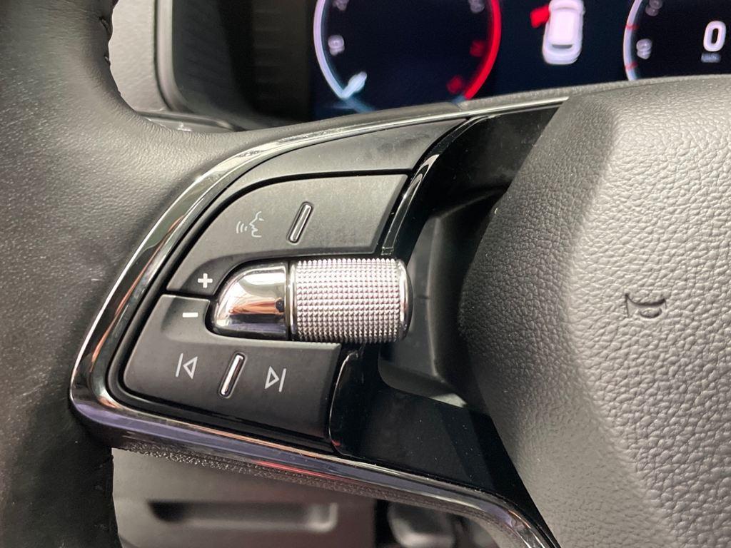 Skoda Karoq 1.5 TSI ACT Ambition 110 kW (150 CV) - 8