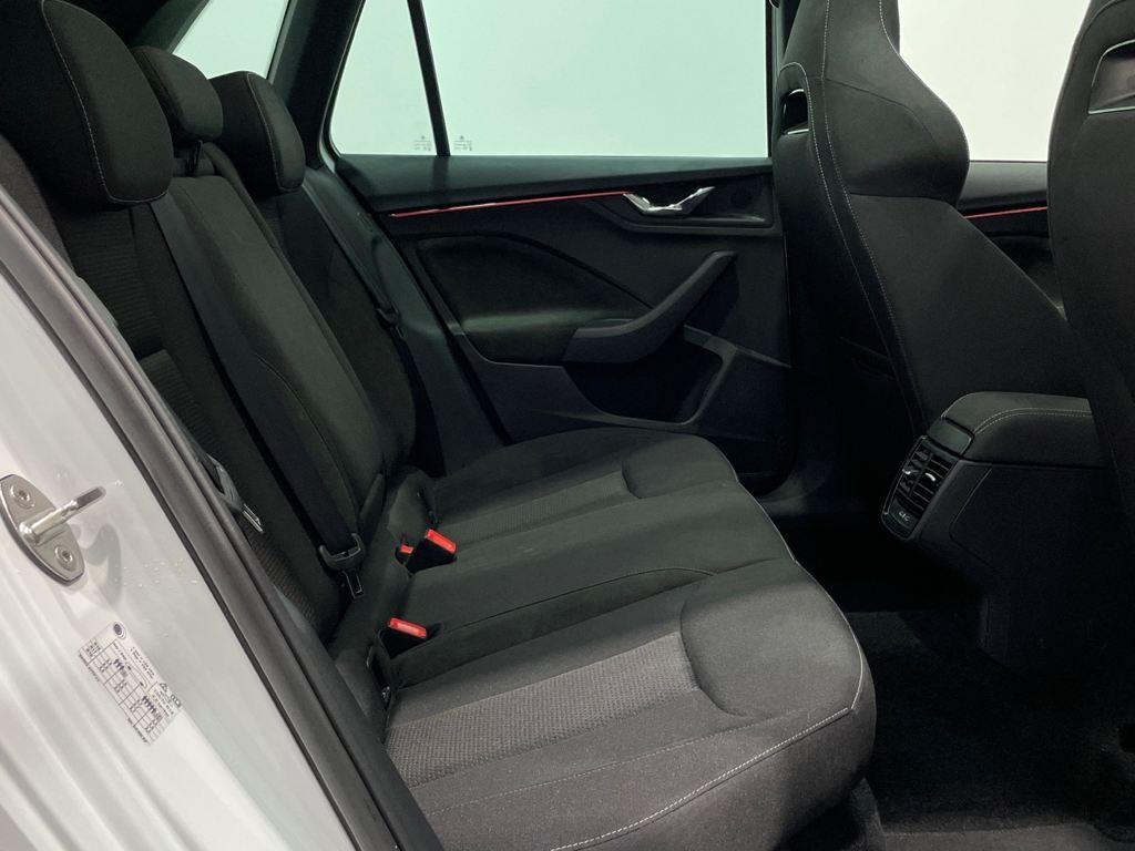 Skoda Kamiq 1.5 TSI Design 110 kW (150 CV) - 5