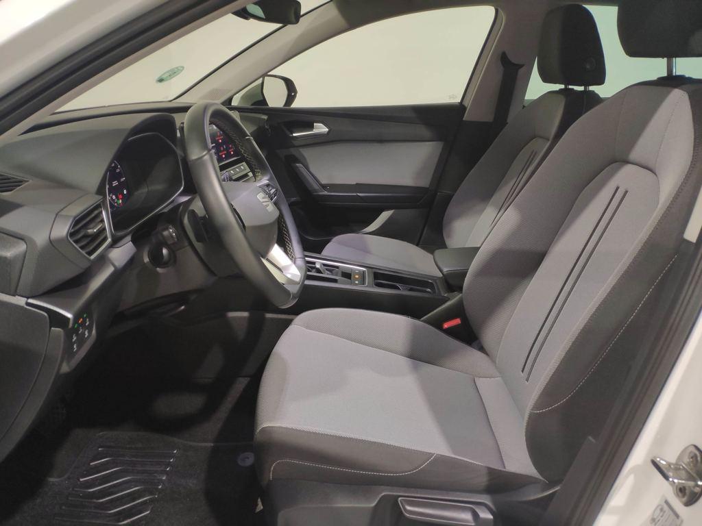 SEAT León 1.5 eTSI Style 25 Aniversario DSG 85 kW (116 CV) - 11