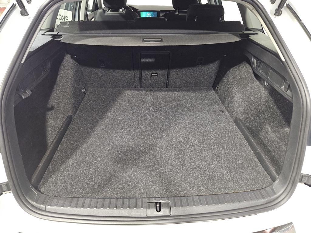 Skoda Octavia Combi 1.4 TSI PHEV Ambition DSG 150 kW (204 CV) - 6