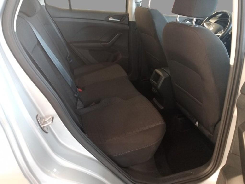 Volkswagen T-Cross Advance 1.0 TSI 81 kW (110 CV) - 5