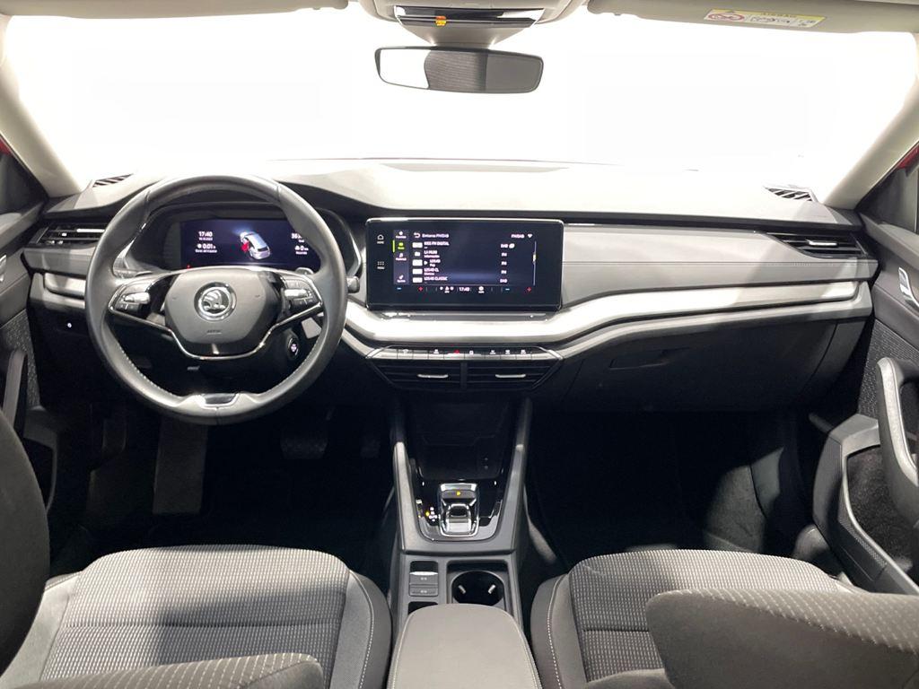 Skoda Octavia Combi 1.5 TSI m-HEV Ambition Plus DSG 110 kW (150 CV) - 3