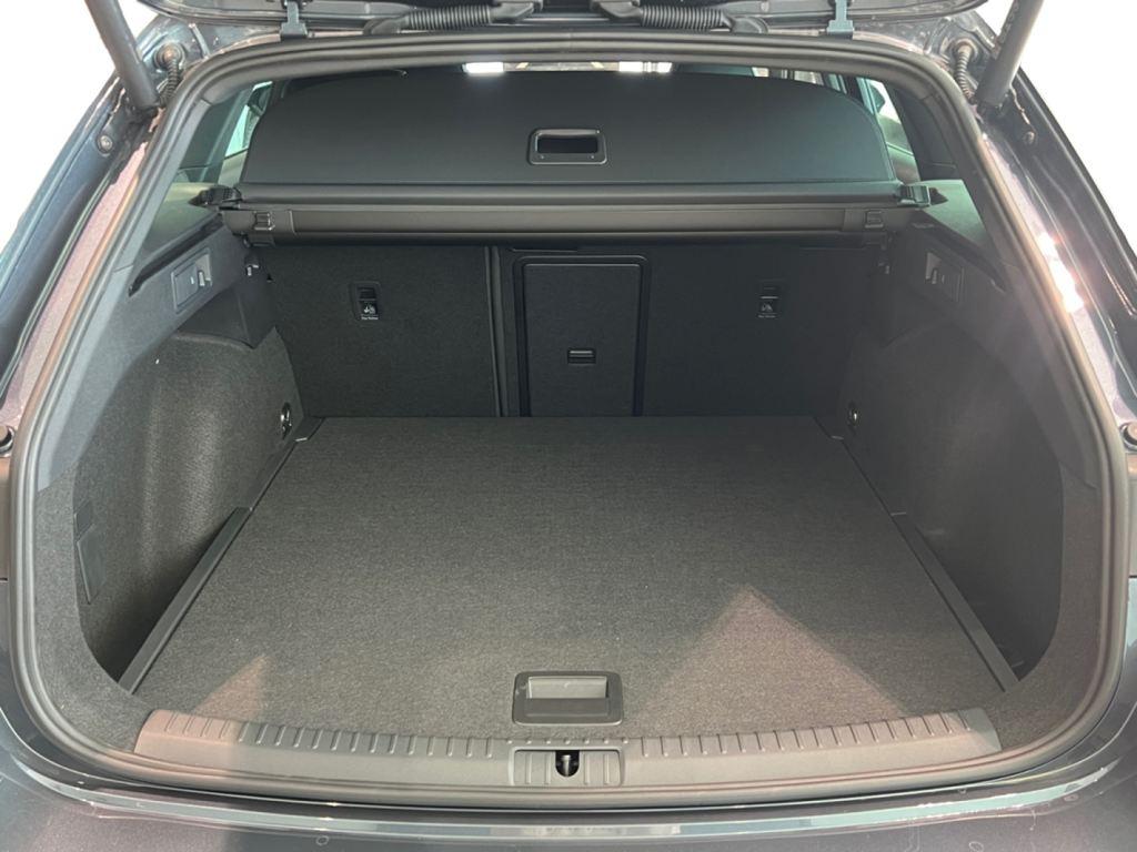 CUPRA Leon Sportstourer 1.5 eTSI Launch Edition DSG 110 kW (150 CV) - 6