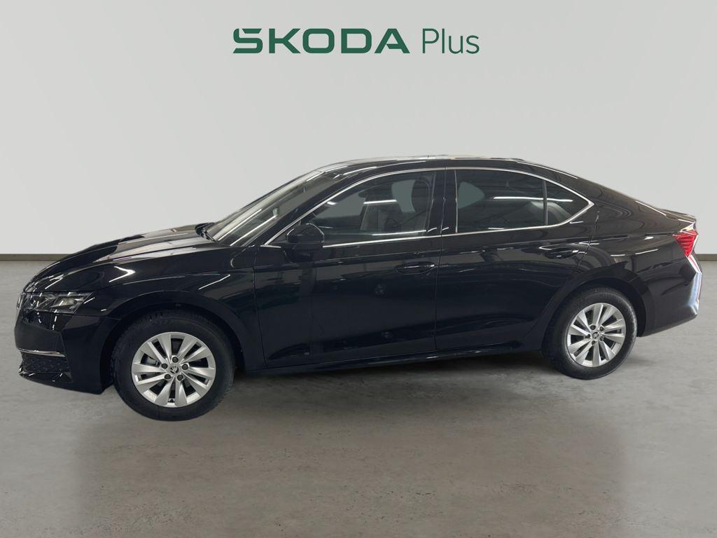 Skoda Octavia 1.5 TSI m-HEV Selection DSG 110 kW (150 CV) - 9