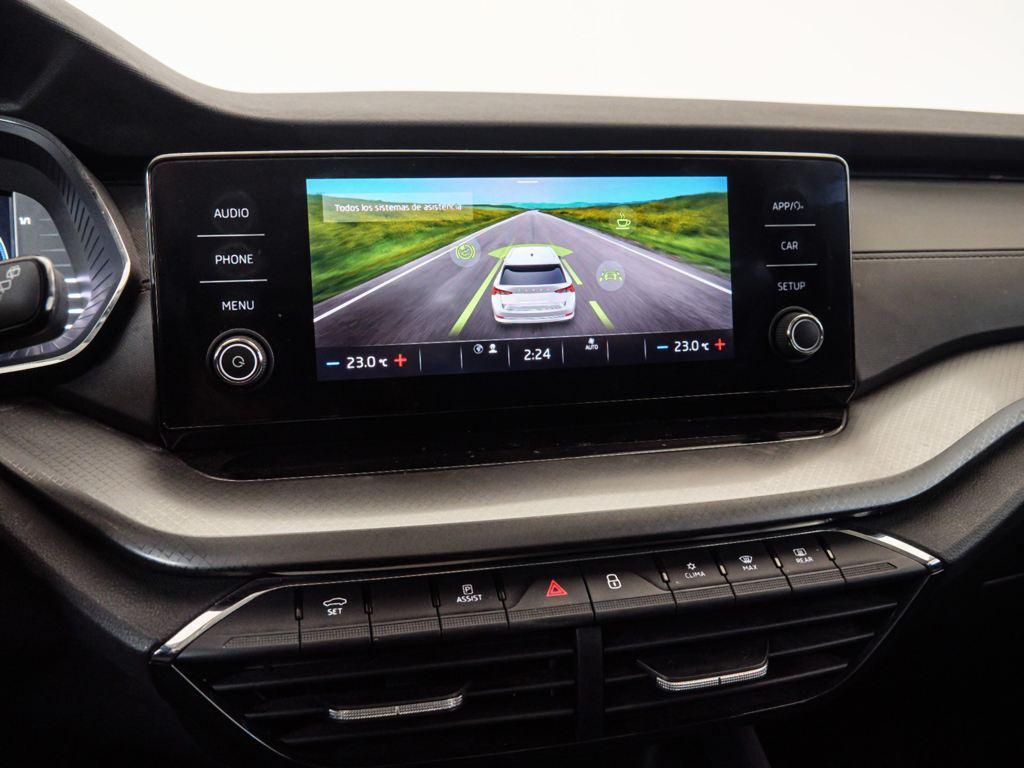 Skoda Octavia Combi 1.5 TSI Ambition 110 kW (150 CV) - 10