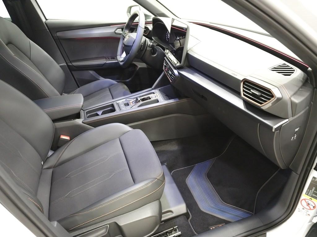 CUPRA Leon Sportstourer 1.5 eTSI DSG 110 kW (150 CV) - 4