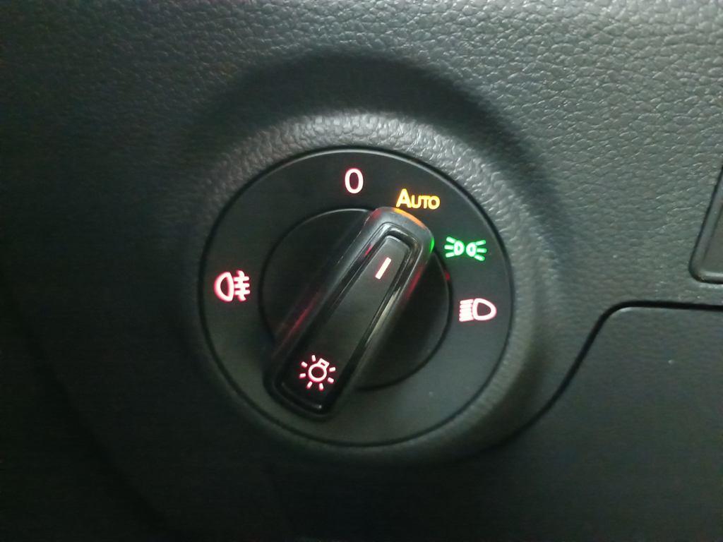 SEAT Arona 1.0 TSI FR XM DSG 85 kW (115 CV) - 9