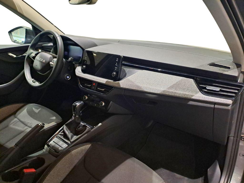 Skoda Kamiq 1.0 TSI Selection DSG 85 kW (115 CV) - 9