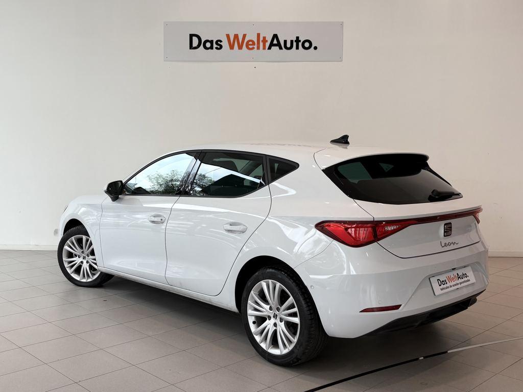 SEAT León 1.5 TSI S&S Style 25 Aniversario 85 kW (116 CV) - 1