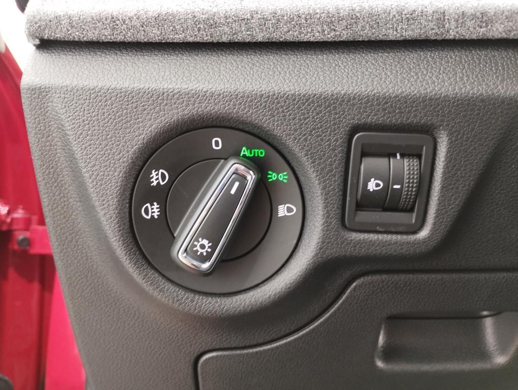 Skoda Kamiq 1.0 TSI Selection 70 kW (95 CV) - 12