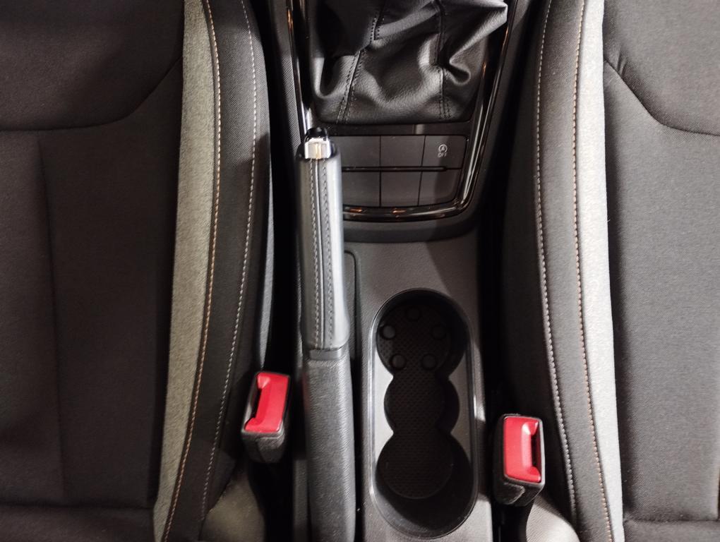 Skoda Kamiq 1.0 TSI Selection 70 kW (95 CV) - 13