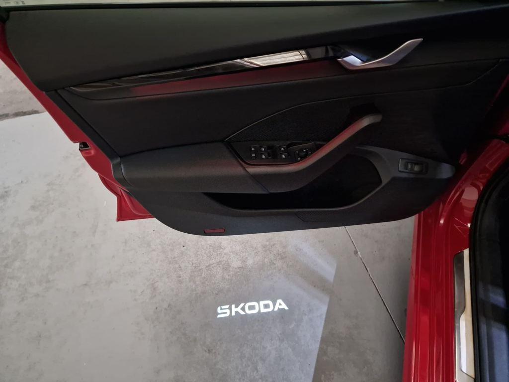 Skoda Octavia 1.5 TSI Sportine DSG 110 kW (150 CV) - 9