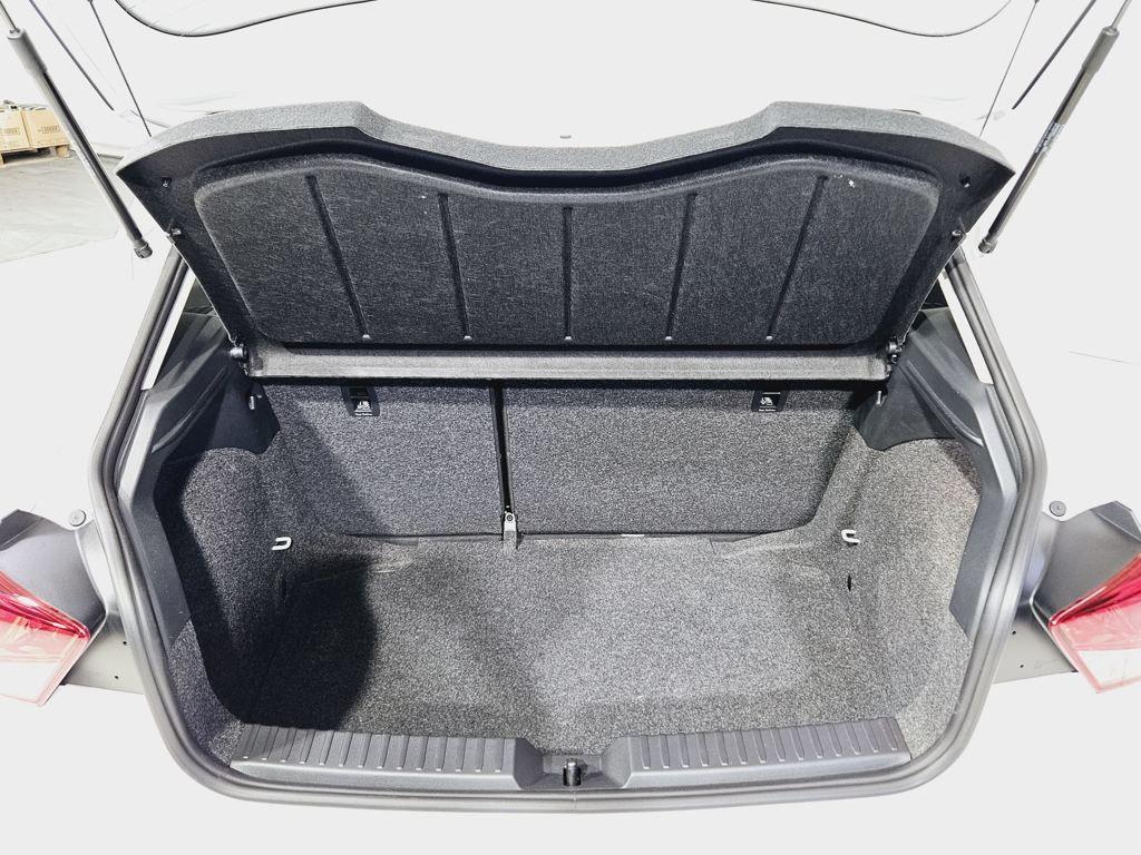 SEAT Ibiza 1.0 MPI Reference Salta 59 kW (80 CV) - 6