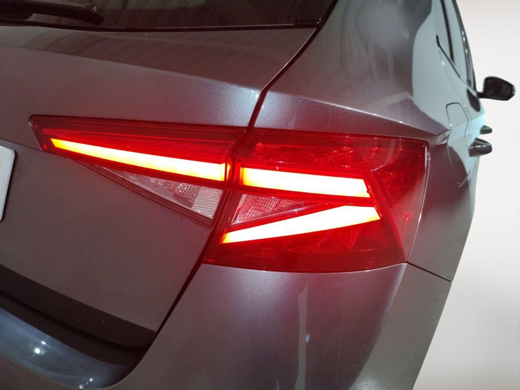 Skoda Fabia 1.0 TSI Selection DSG 85 kW (115 CV) - 8