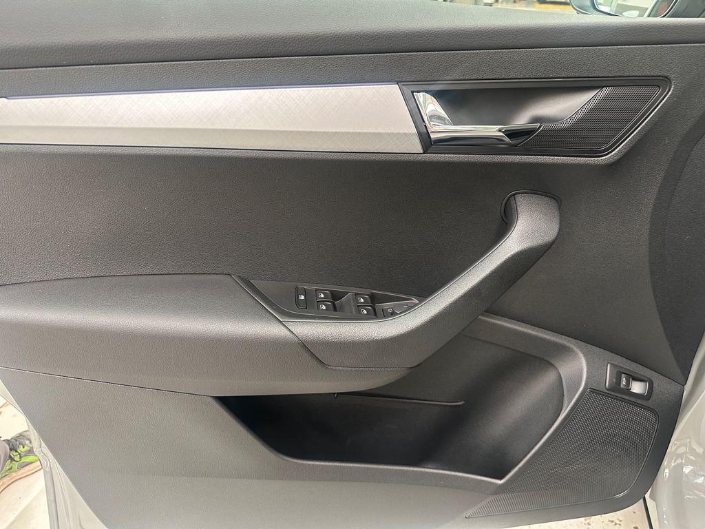 Skoda Karoq 1.5 TSI ACT Ambition DSG 110 kW (150 CV) - 10