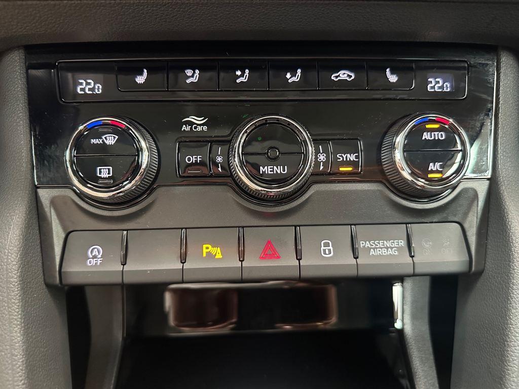 Skoda Karoq 1.5 TSI ACT Ambition DSG 110 kW (150 CV) - 17