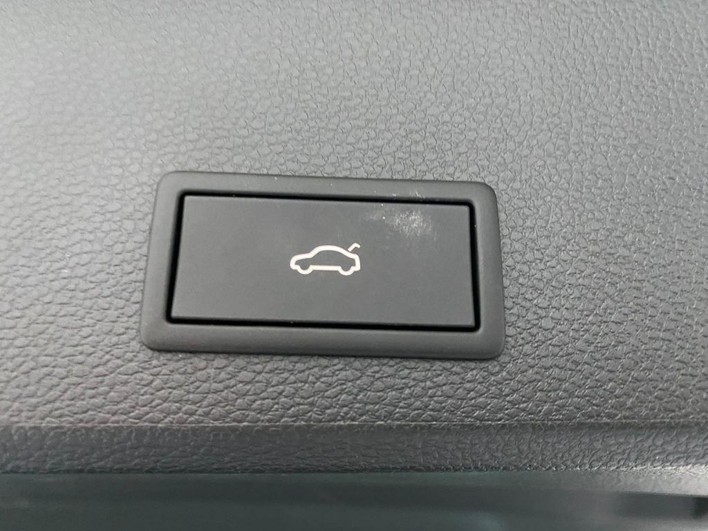 SEAT Ateca 1.5 TSI S&S FR Special Edition 110 kW (150 CV) - 13