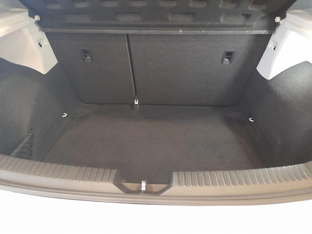 SEAT León 2.0 TDI S&S FR DSG 110 kW (150 CV) - 6