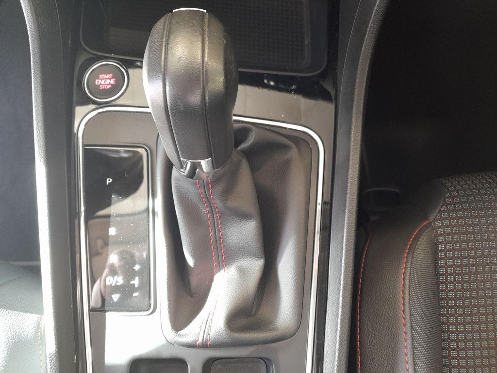 SEAT León 2.0 TDI S&S FR DSG 110 kW (150 CV) - 10