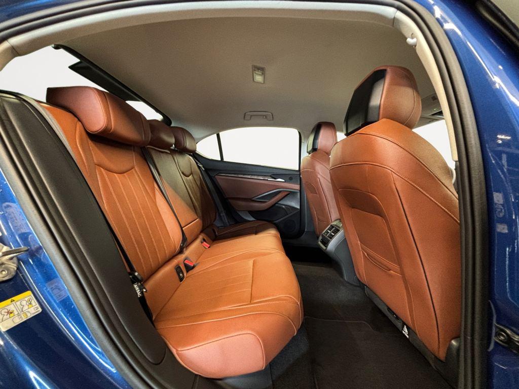 Skoda Superb 1.5 TSI m-HEV L&K DSG 110 kW (150 CV) - 5