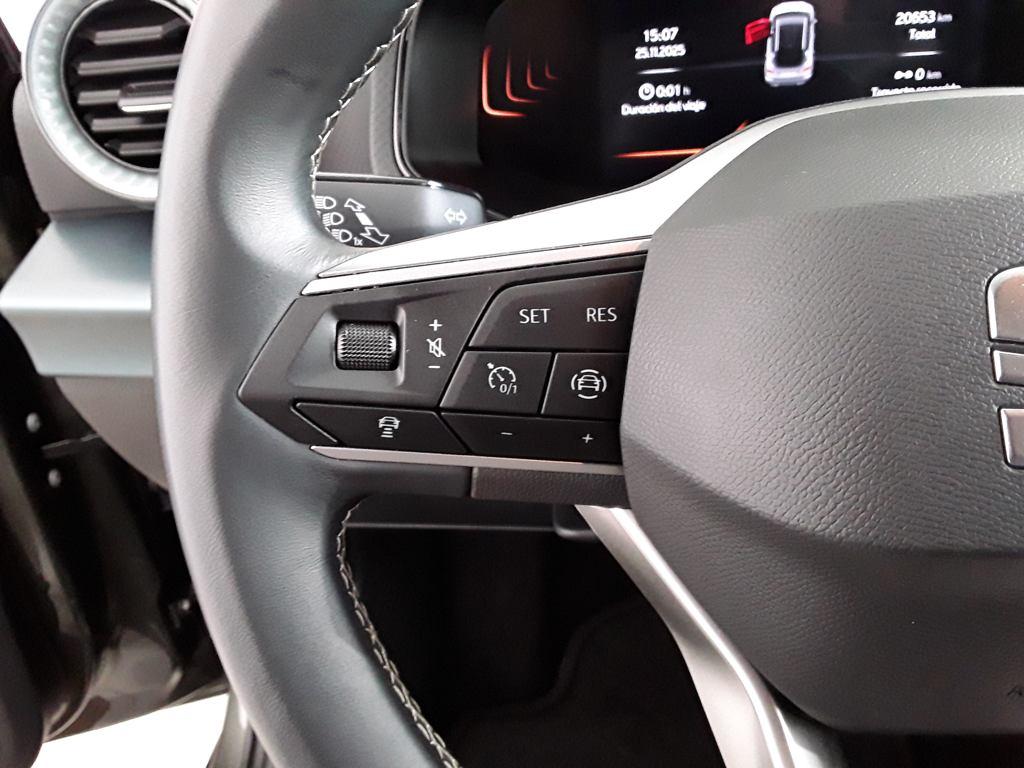 SEAT Arona 1.0 TSI S&S Xperience XM DSG 85 kW (115 CV) - 8