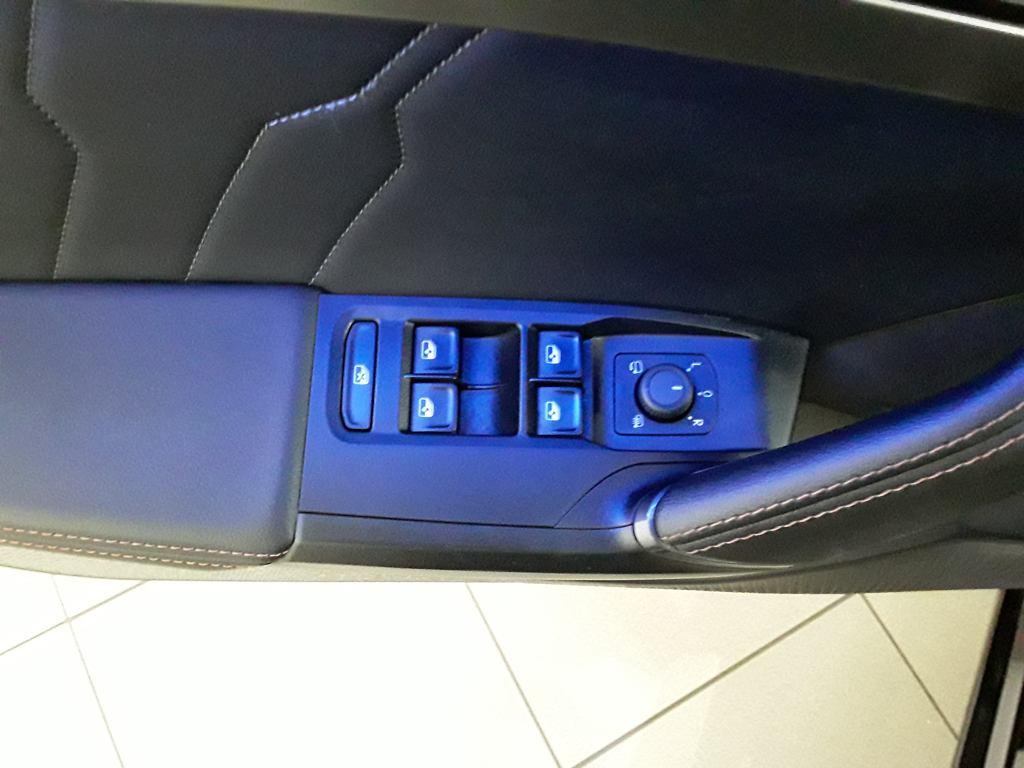 CUPRA León 1.5 eTSI DSG 110 kW (150 CV) - 13