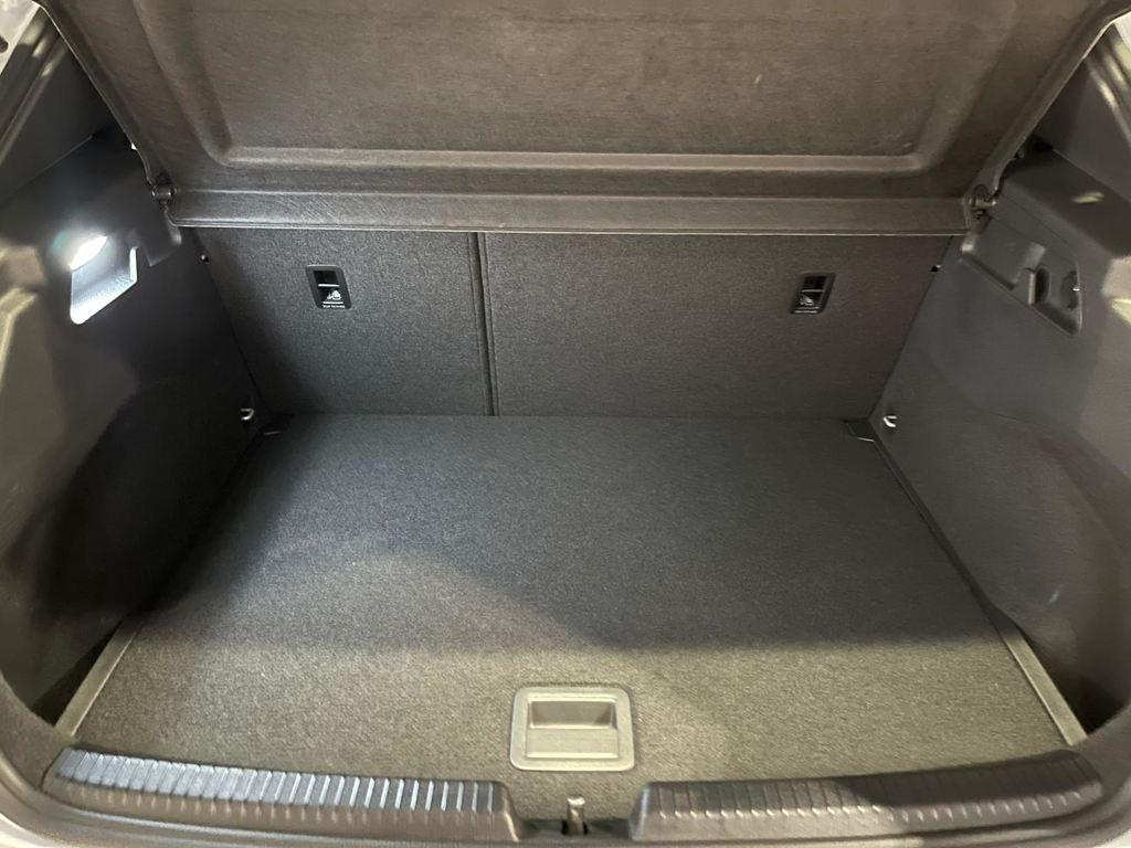 CUPRA Born 59kWh E-Boost Pack 170 kW (231 CV) - 6