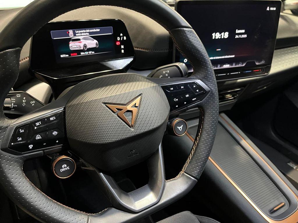 CUPRA Born 59kWh E-Boost Pack 170 kW (231 CV) - 9