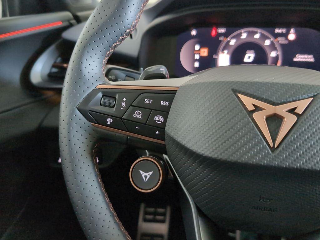 CUPRA Terramar 1.5 TSI e-Hybrid DSG 150 kW (204 CV) - 14