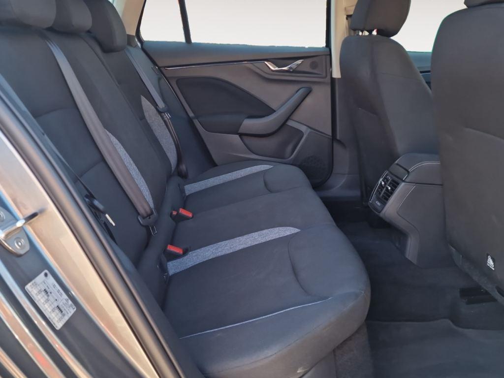 Skoda Kamiq 1.0 TSI Selection 85 kW (115 CV) - 5